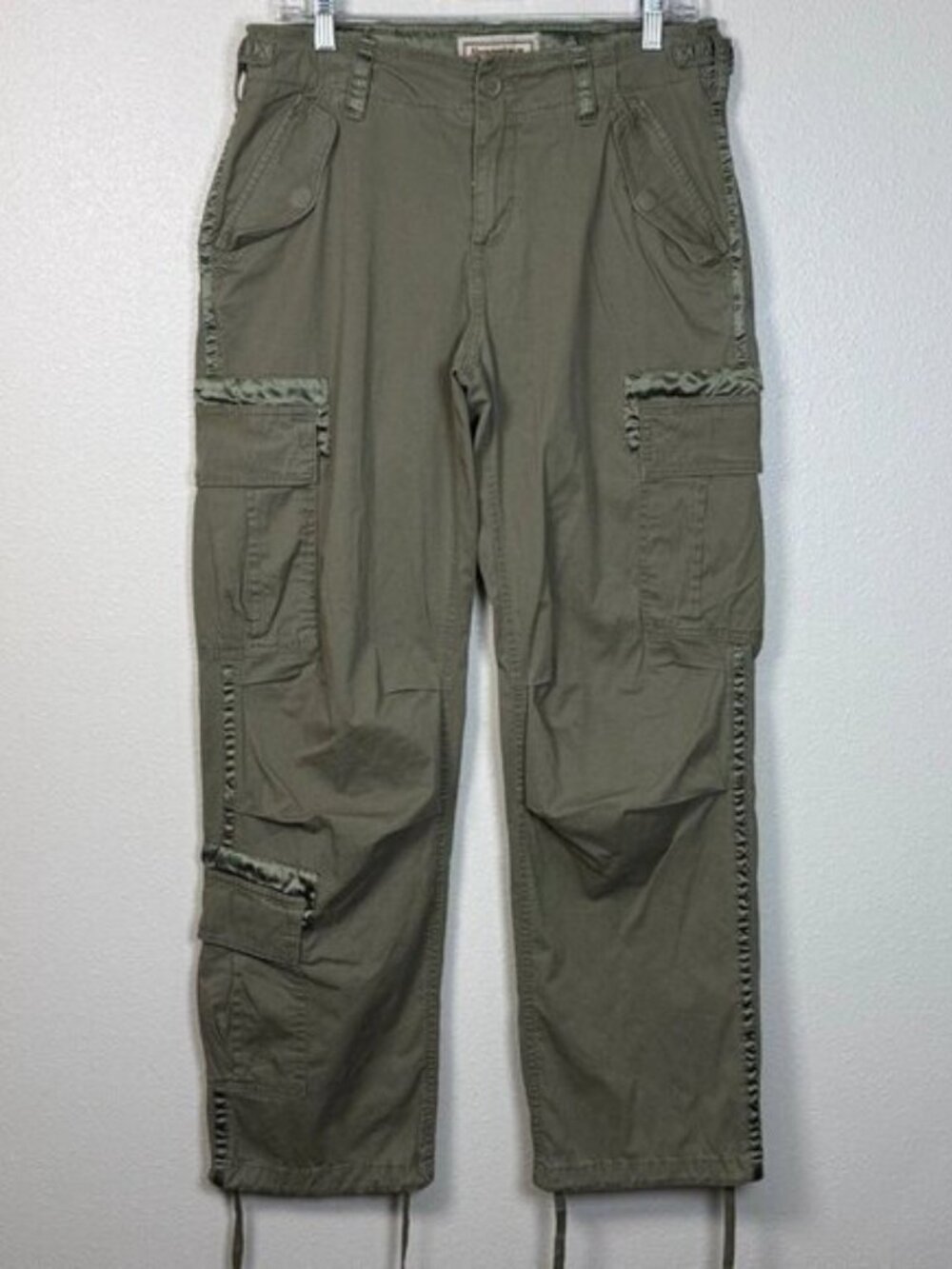 Vintage Y2K Abercrombie & Fitch Slouchy Cargo Pants, Size 8